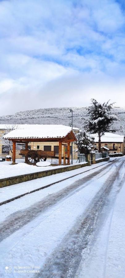 Hostal Rio Duero Molinos de Duero Kültér fotó